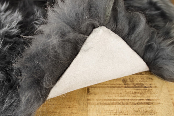48" x 72" Gray Quattro Sheepskin Wool Area Rug