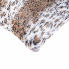 18" x 18" x 5" Acrylic Plush Polyester Polyfill Lynx 2 Pack Pillow