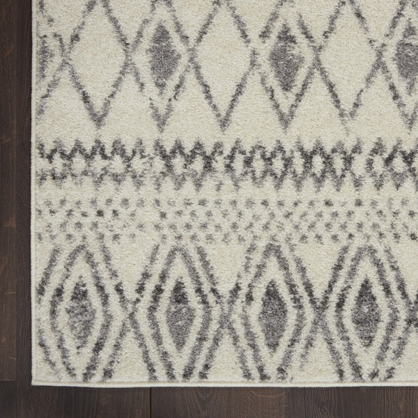 8’ x 10’ Ivory and Gray Berber Pattern Area Rug
