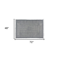 4’ x 6’ Sky Gray Distressed Medallion Area Rug