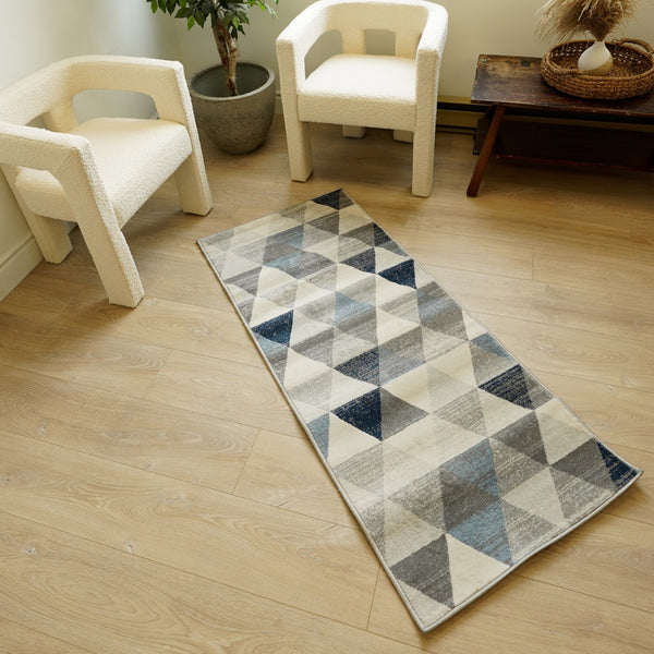 2’ x 3’ Navy Blue Geometric Diamond Scatter Rug