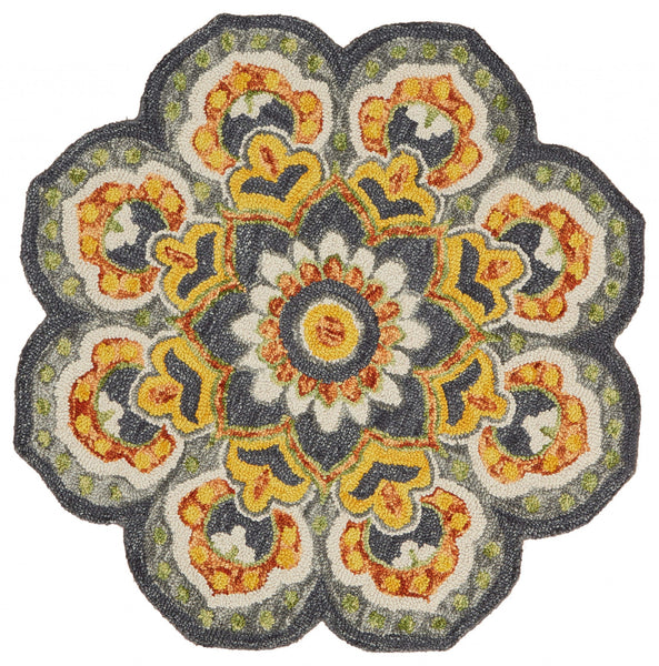 6’ Round Gray and Gold Floret Area Rug