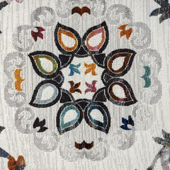 8' x 10' White Floral Quatrefoil Area Rug