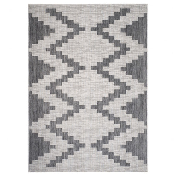 5' x 7' Gray Geometric Indoor Outdoor Area Rug