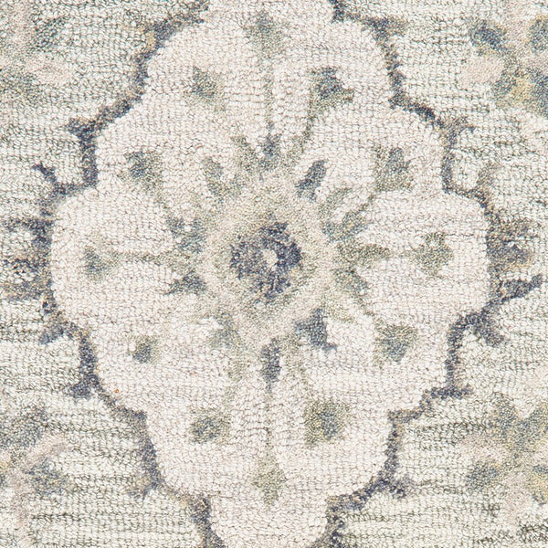 8' x 10' Pale Green and Cream Decorative Area Rug