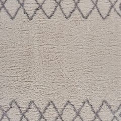 5' x 7' Gray Geometric Bohemian Area Rug