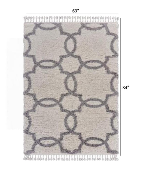 5' x 7' Cream and Gray Trellis Area Rug