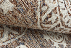 5' x 7' Tan and Cream Medallion Motif Area Rug