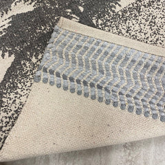 2' x 3' Gray and Ivory Scenic Scatter Rug