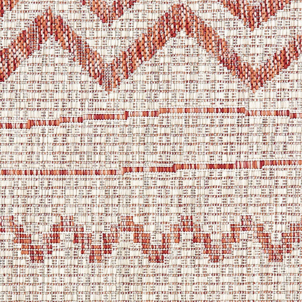 2' x 3' Red Zigzag Indoor Outdoor Scatter Rug